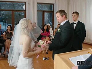 Η όμορφη Ρωσίδα σύζυγος απατά τον σύζυγό της με έναν νεότερο άνδρα