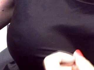 Cougar wife with natural tits and big boobs gives webcam class while playing adult chat