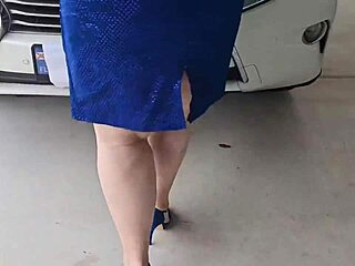 Cheating wife with big ass pays for car repair with blowjob